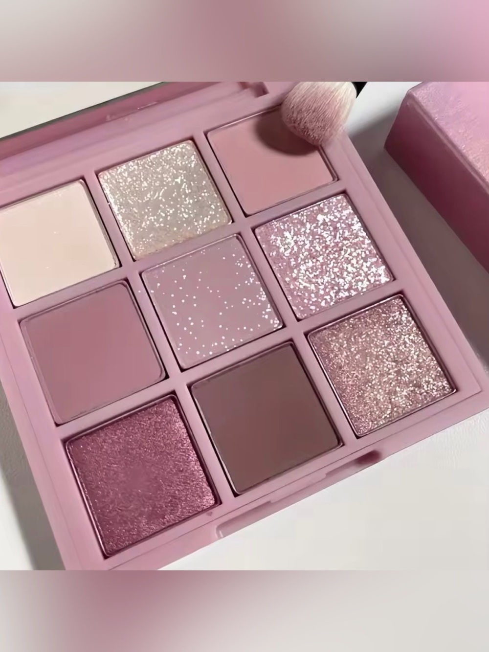 Target Pink & Rose Eyeshadow Palette – Matte and Glitter Pinks